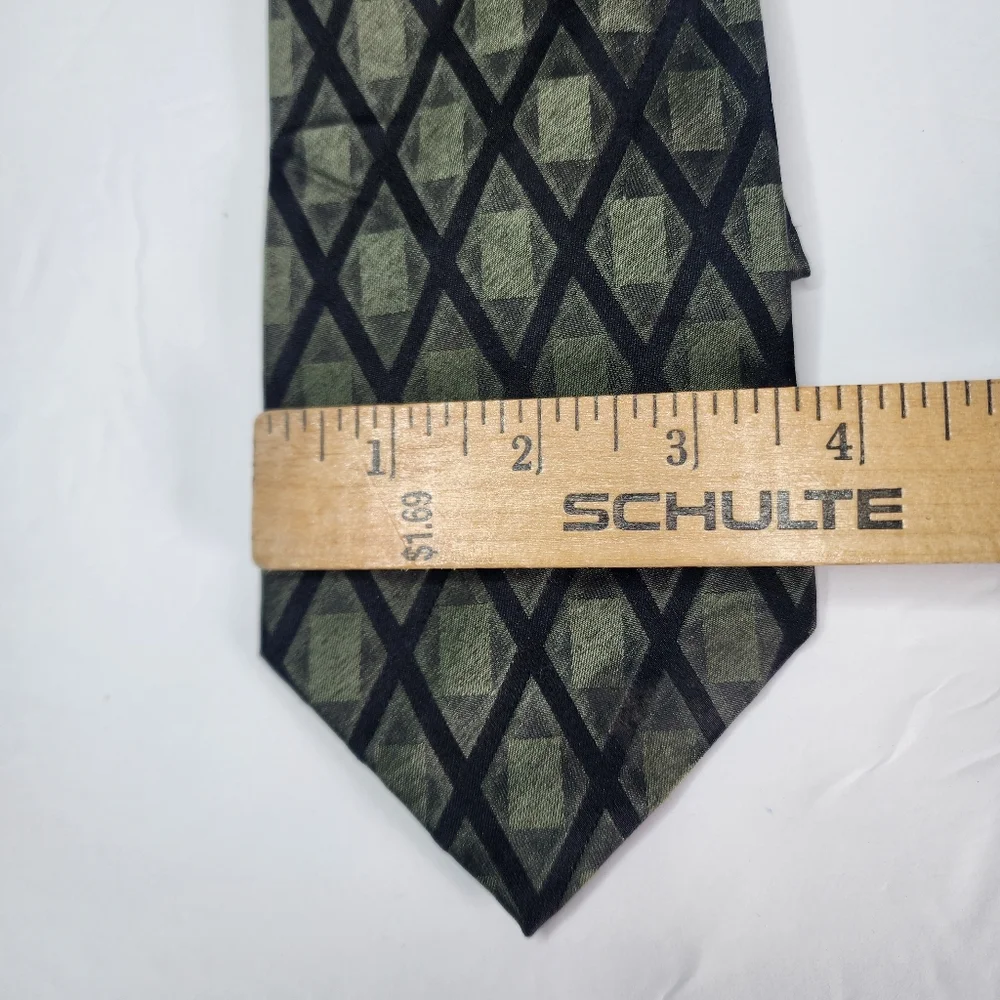 POLIFRONI MILANO Geometric Green and Black Men's Silk Tie.